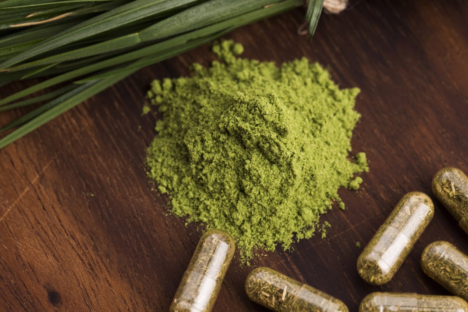 Ječmenova trava vsebuje izjemno kakovostne hranilne snovi